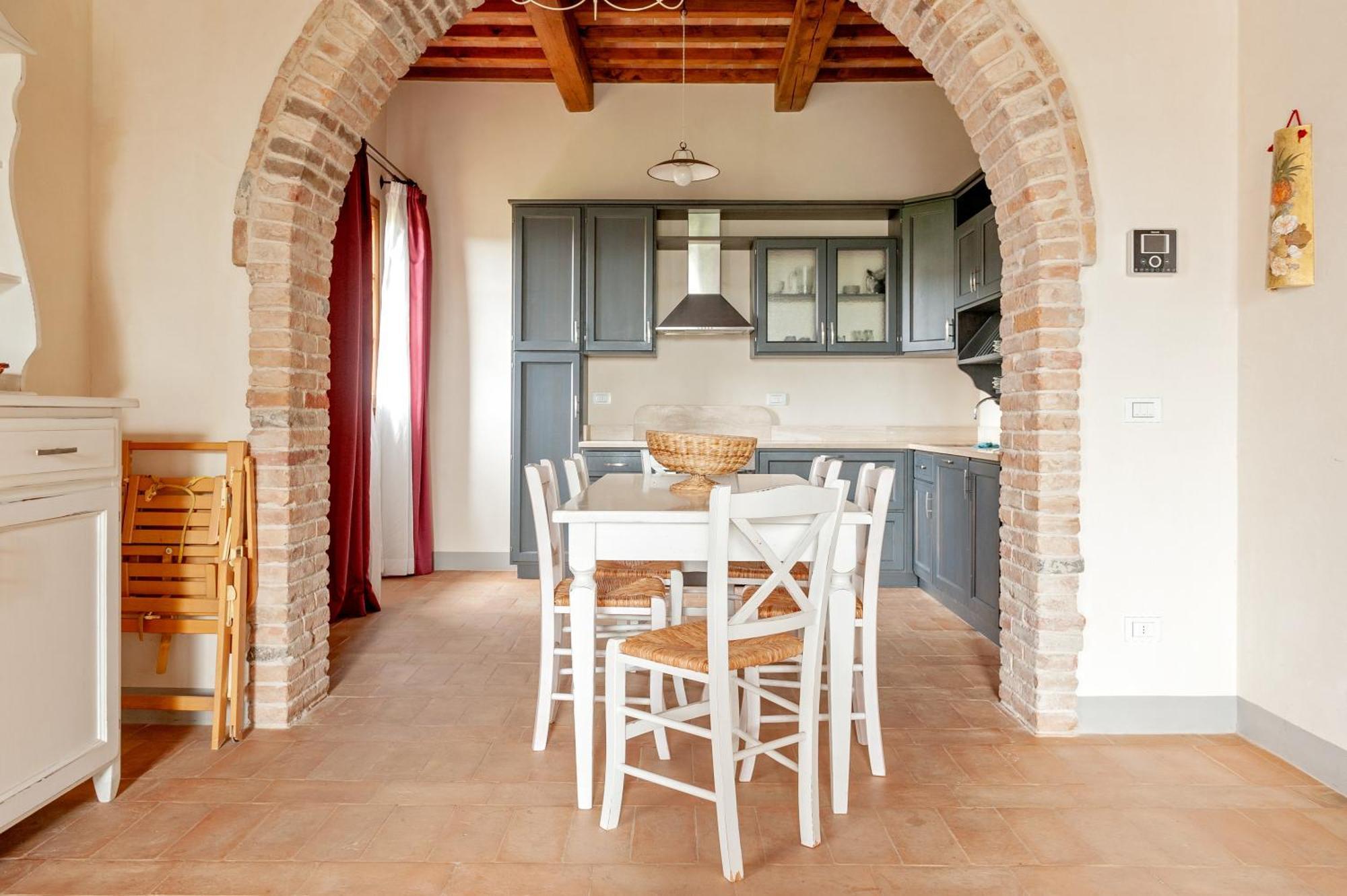 Il Borgo Delle Ville Palaia Exterior photo