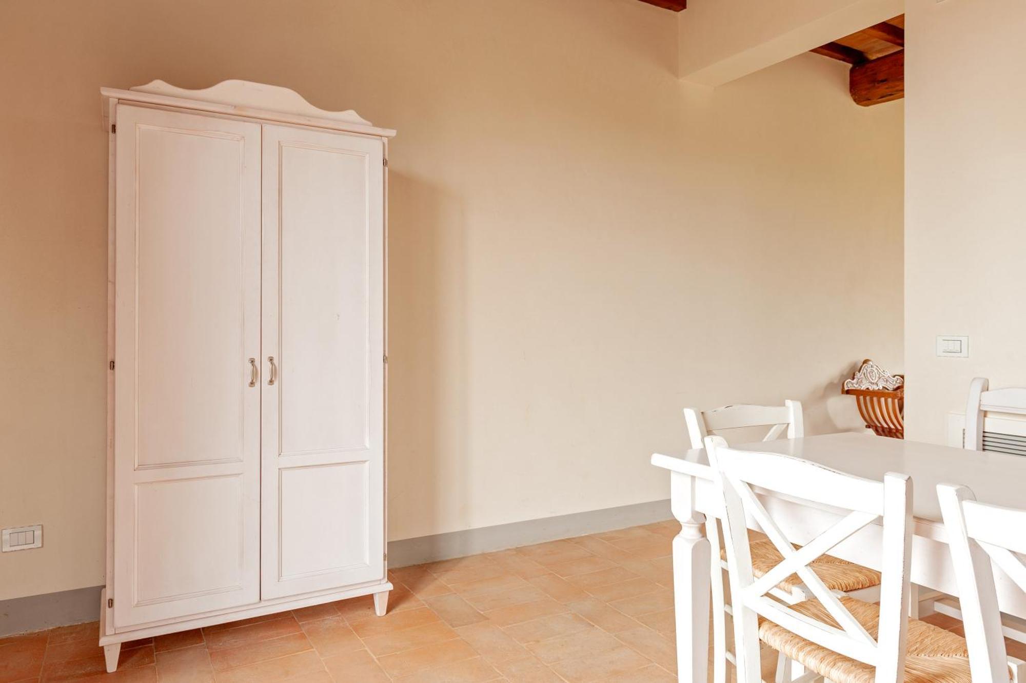 Il Borgo Delle Ville Palaia Exterior photo